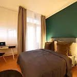 公寓 Stylish 3bd Riverfront 布拉格