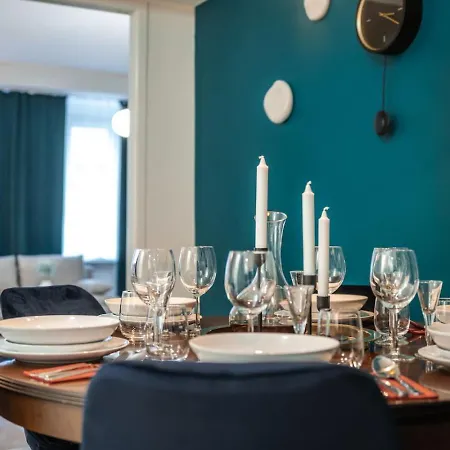 Stylish 3bd Riverfront Πράγα