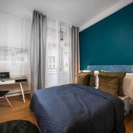 Stylish 3bd Riverfront Διαμέρισμα
