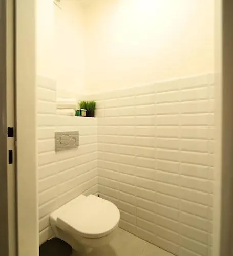 Stylish 3bd Riverfront Apartmán *
